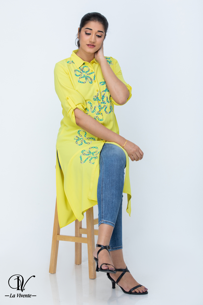 Robyn Embroidery Kurta - Image 2