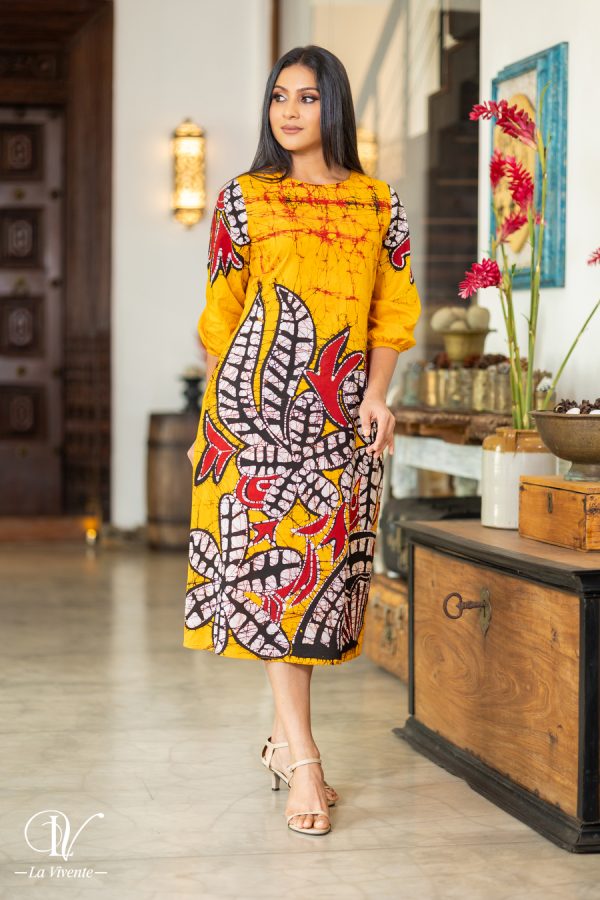 Patterned Round-Necked Batik Midi Dress - Image 3