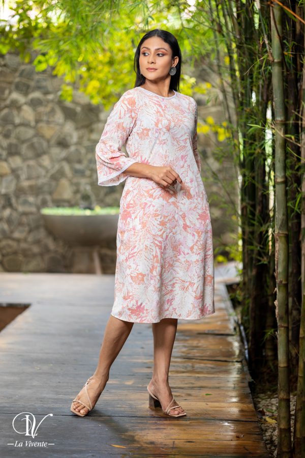 Patterned Neck & Sleeve Lace Detailed Short Dress - Image 4