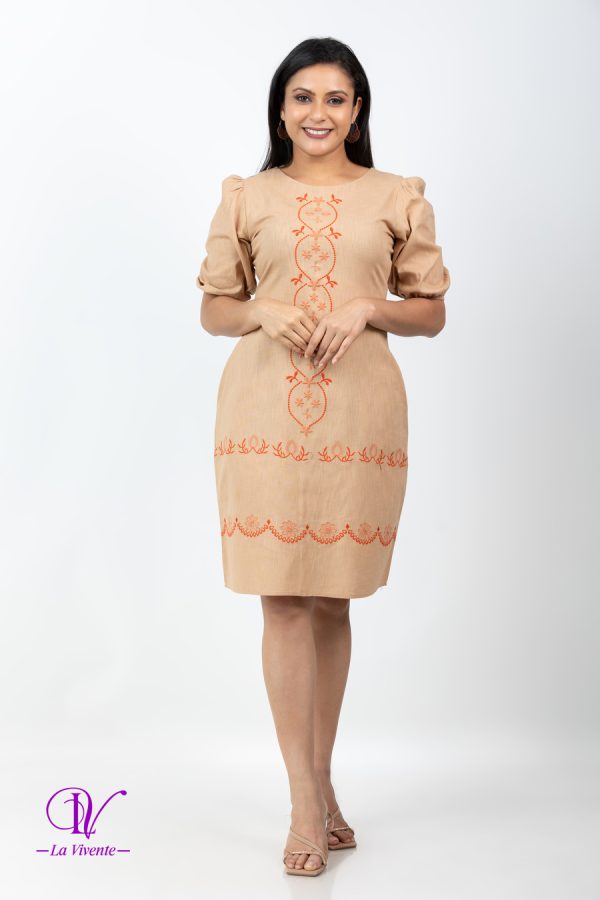 Geometric Embroidered Puff Sleeved Short Dress