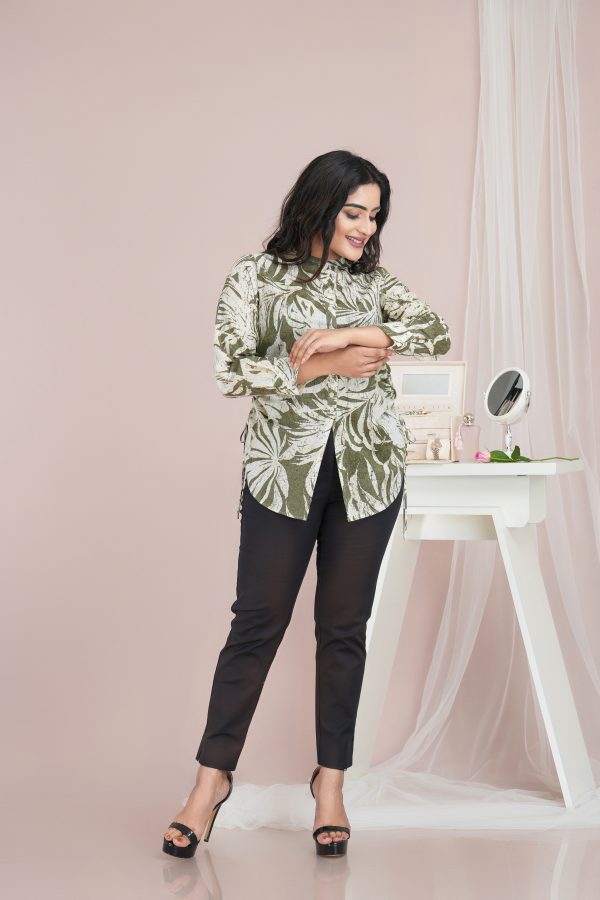 Tropical Patterned Side Ruching Detailed Button Up Shirt Top - Image 4