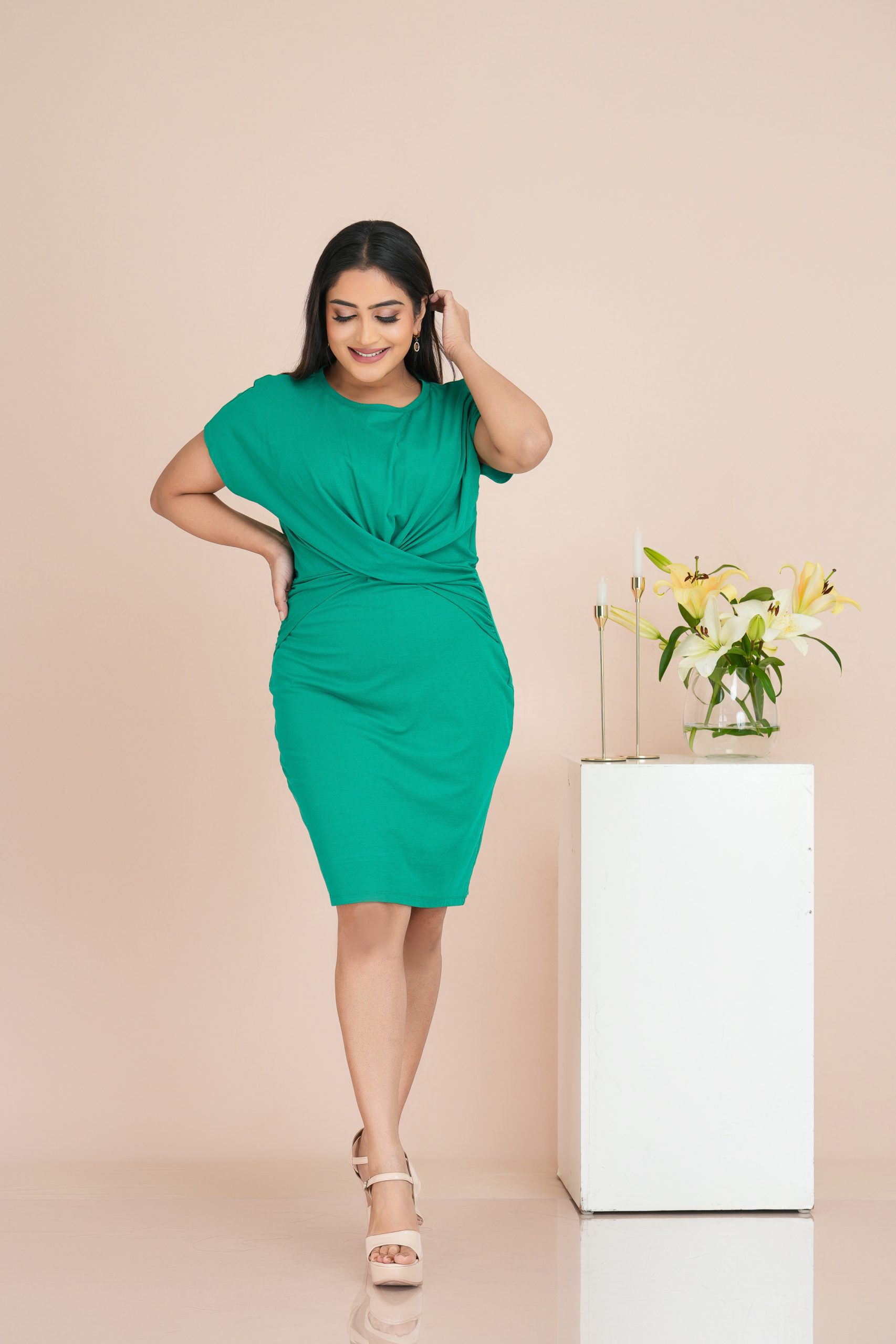 Front Twist Detailed Short Dress - Image 3