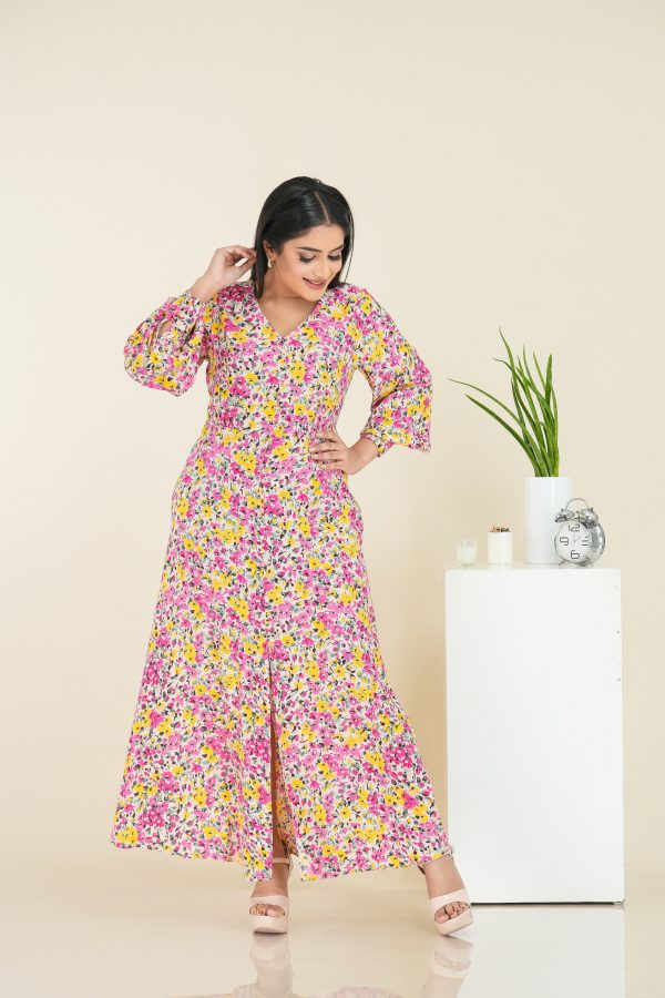 Floral Patterned Mock Placket Detailed Maxi Dress - Image 3