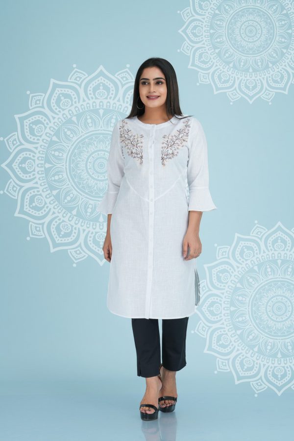 Floral embroidered button up kurta - Image 2