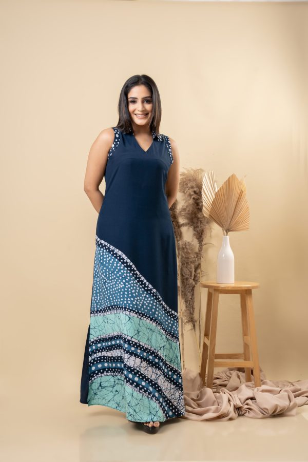 Abstract Sleeveless Shirt Collared Batik Maxi Dress - Image 4