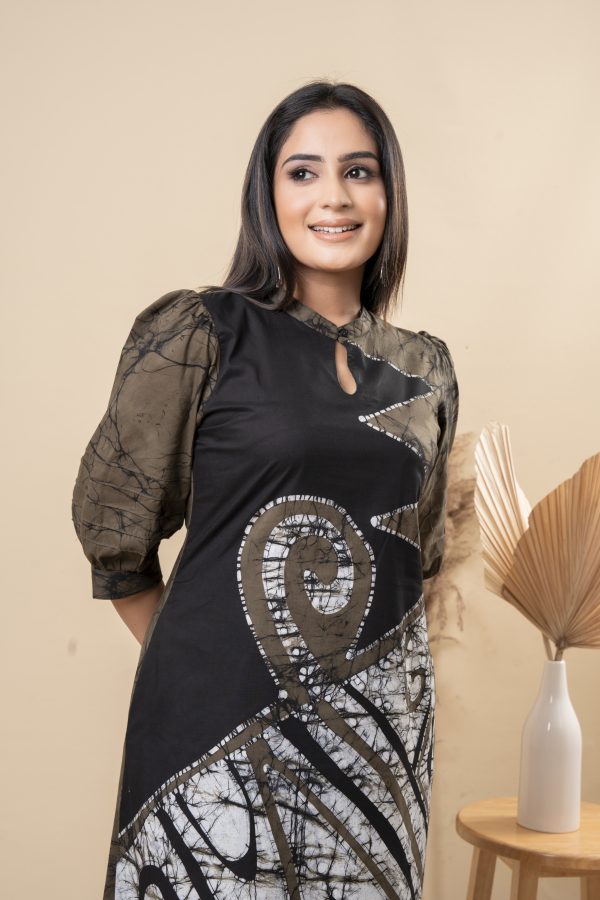 Tribal Printed Batik Maxi Dress - Image 2