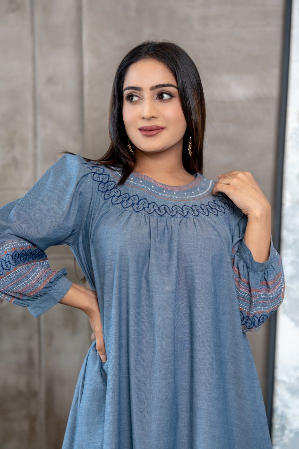 Embroidered Loose Fit Short Dress