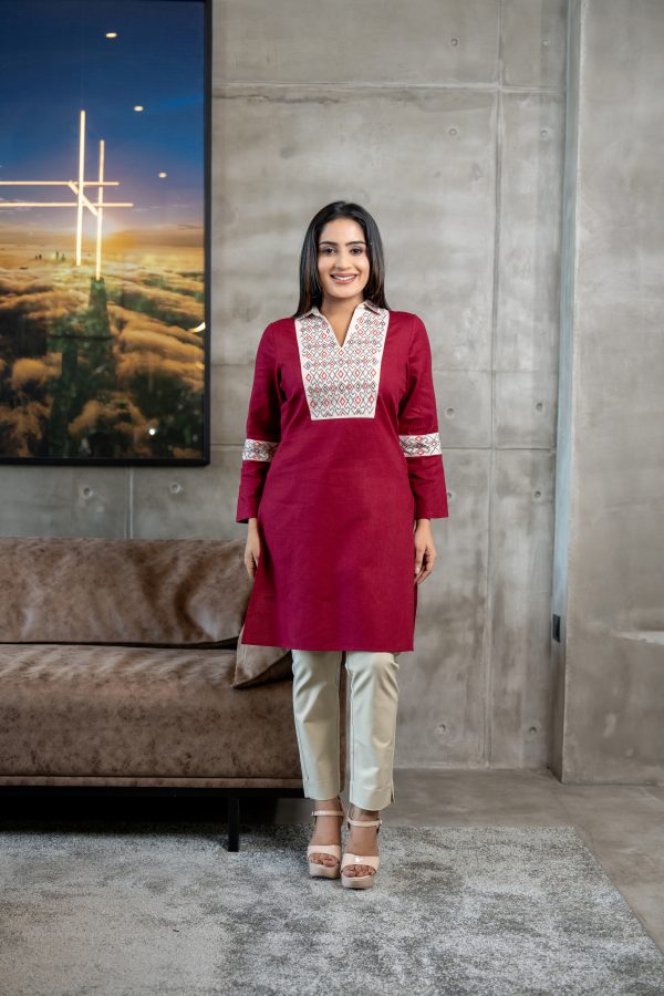 Two-Tone Embroidered Shirt Collared Kurta - Image 5