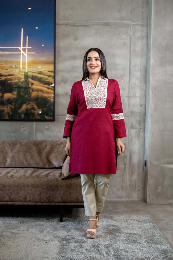 Two-Tone Embroidered Shirt Collared Kurta - Image 4