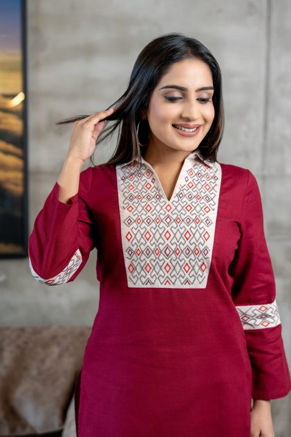Two-Tone Embroidered Shirt Collared Kurta - Image 3