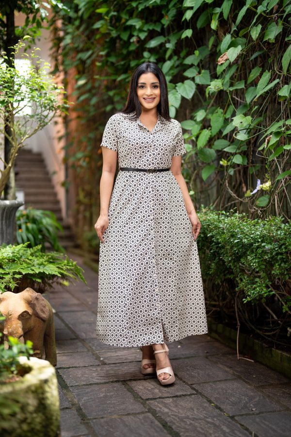 Geometric Patterned Lapel Collared Maxi Dress - Image 2