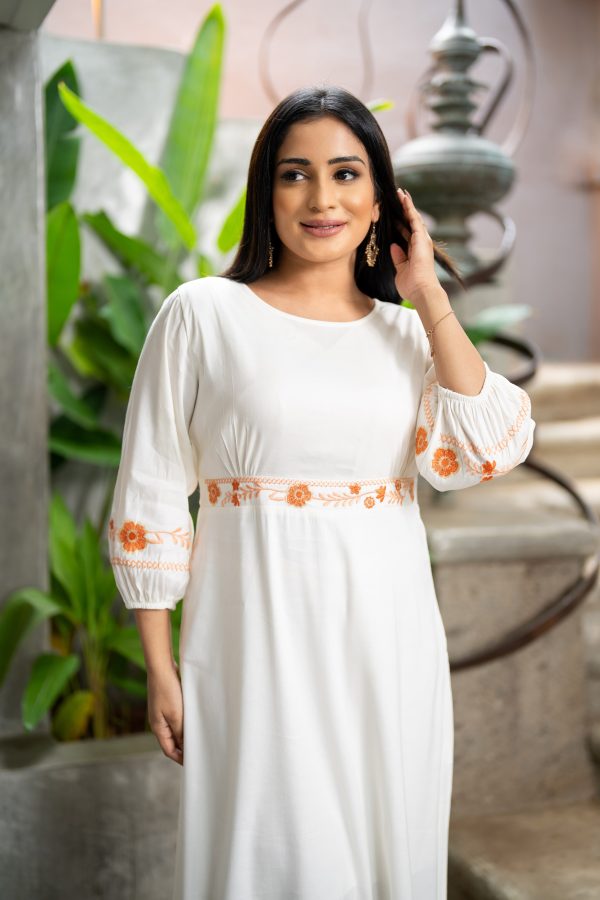 Floral Embroidered Maxi Dress - Image 4