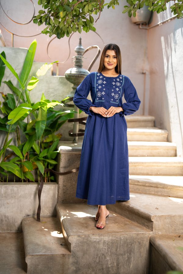 Geometric Embroidered Jewel Necked Maxi Dress - Image 2
