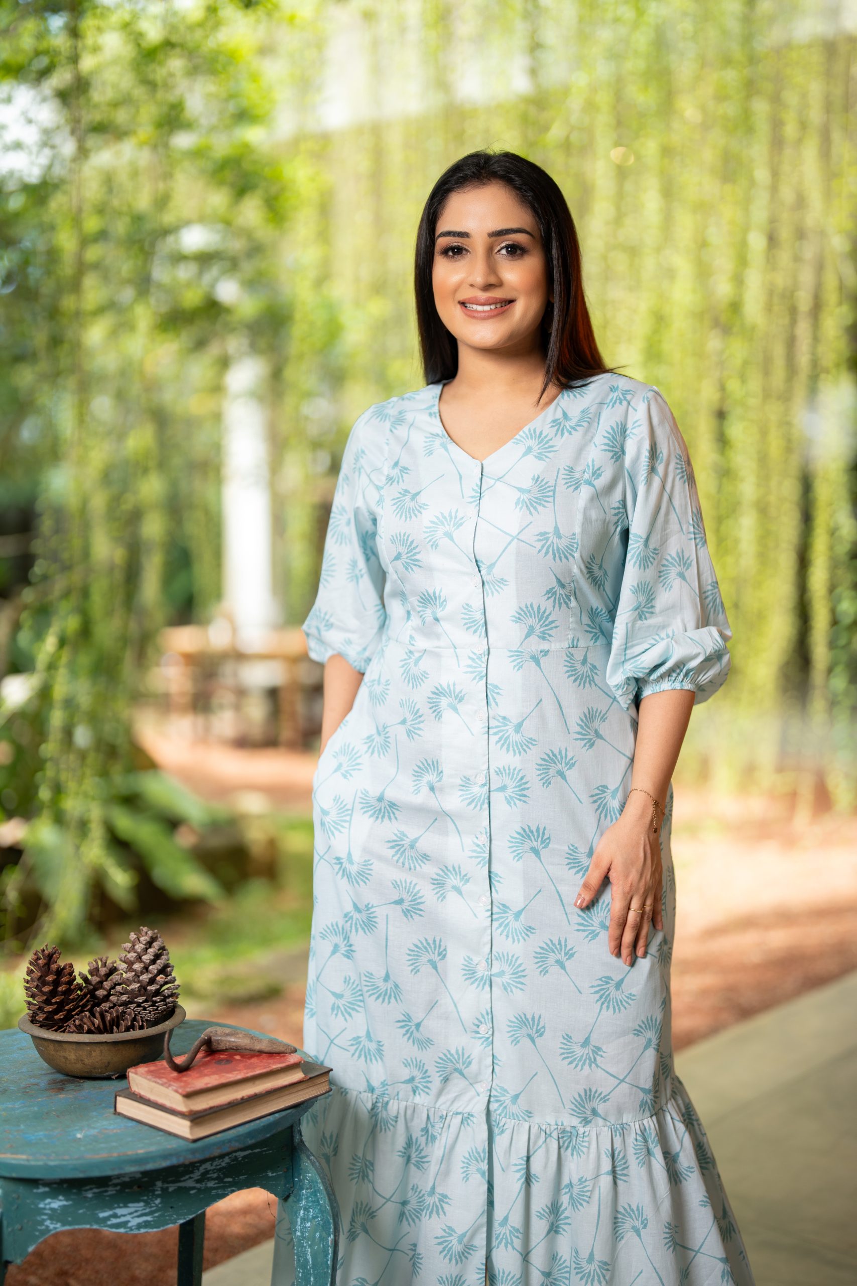 Abstract Floral Patterned Bottom Frilled Maxi Dress - Image 2