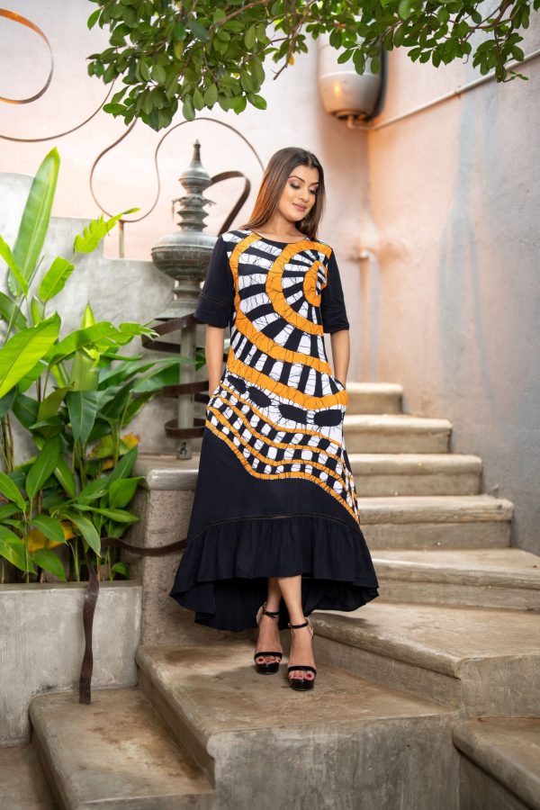 Geometric Printed Batik Maxi Dress - Image 5