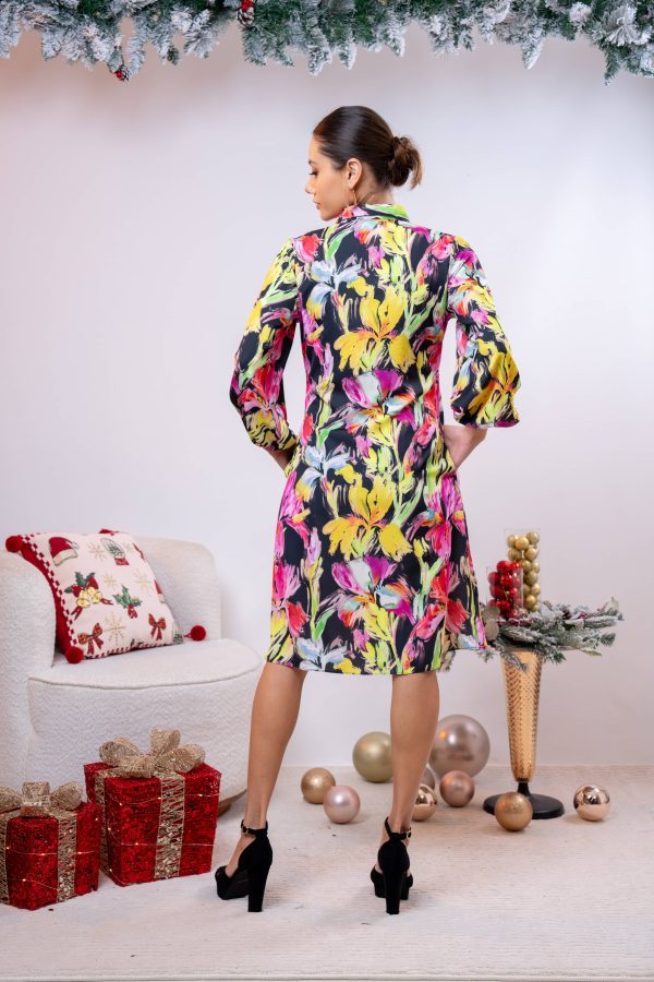 Abstract Patterned Button Up Short Dress - Image 5