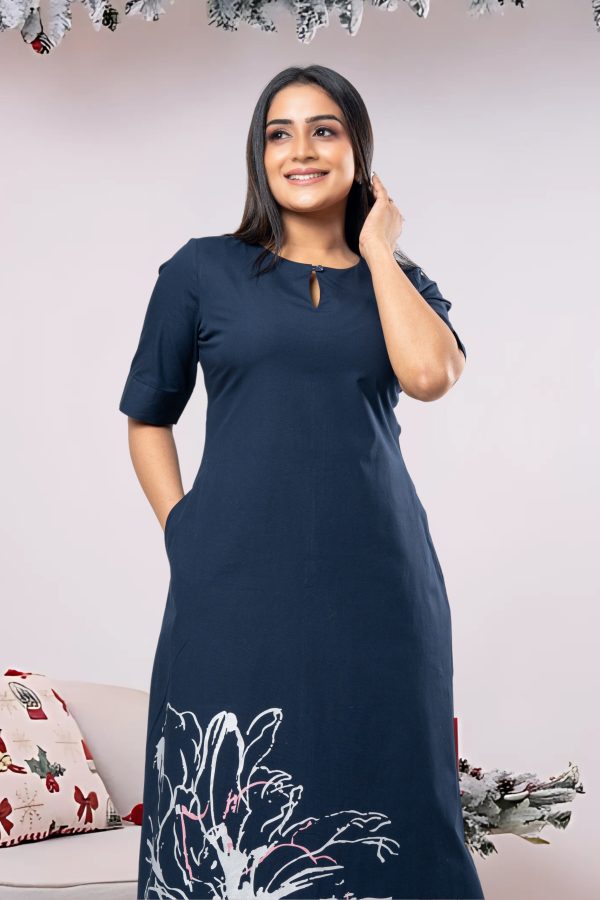 Abstract Floral Metalic Printed Maxi Dress - Image 5