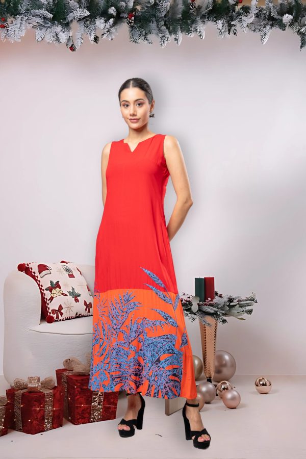 Two toned leaf printed sleeveless maxi dress