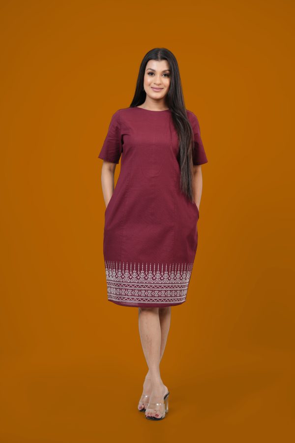 Front Hem Embroidered Short Dress - Image 2