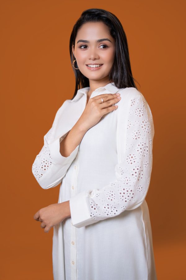 Cutlawn Sleeve Detailed Shirt Collar Midi Dress - Image 4
