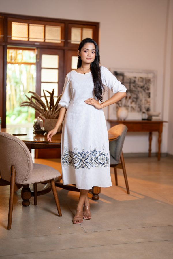 Geometric Embroidered Midi Dress - Image 3