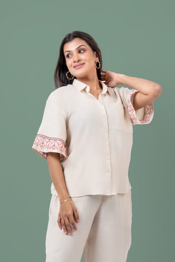 Loose Fitted Shirt and Three-Quarter Pants Set - Image 6
