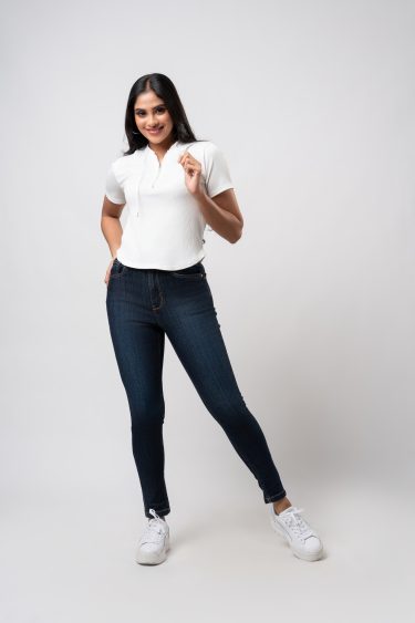 La Vivente Mid Waist Skinny Jean