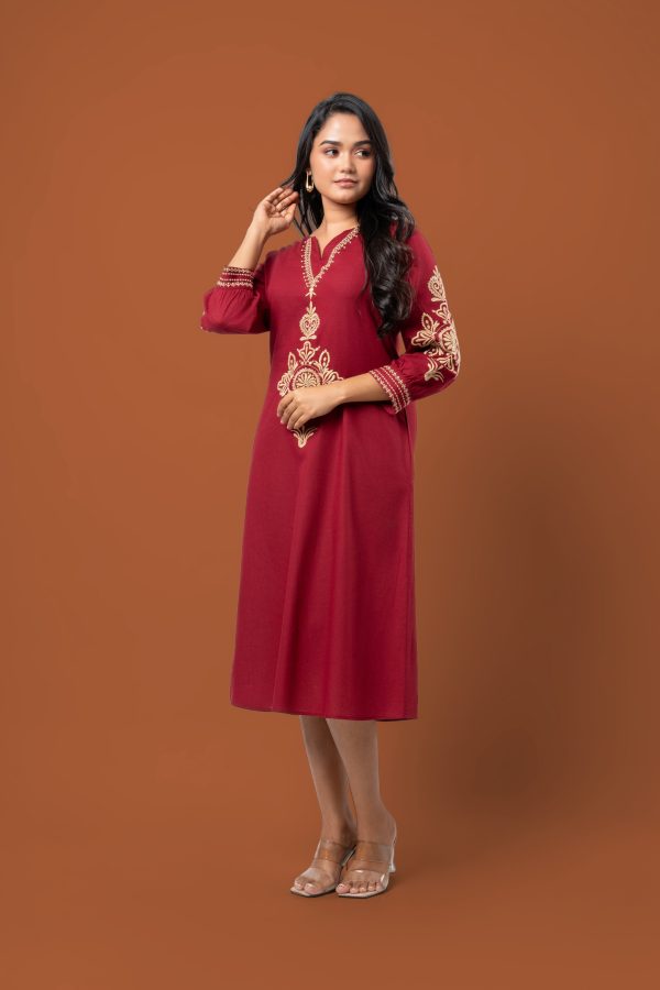 Embellishment Detail Embroidered Midi Dress - Image 6