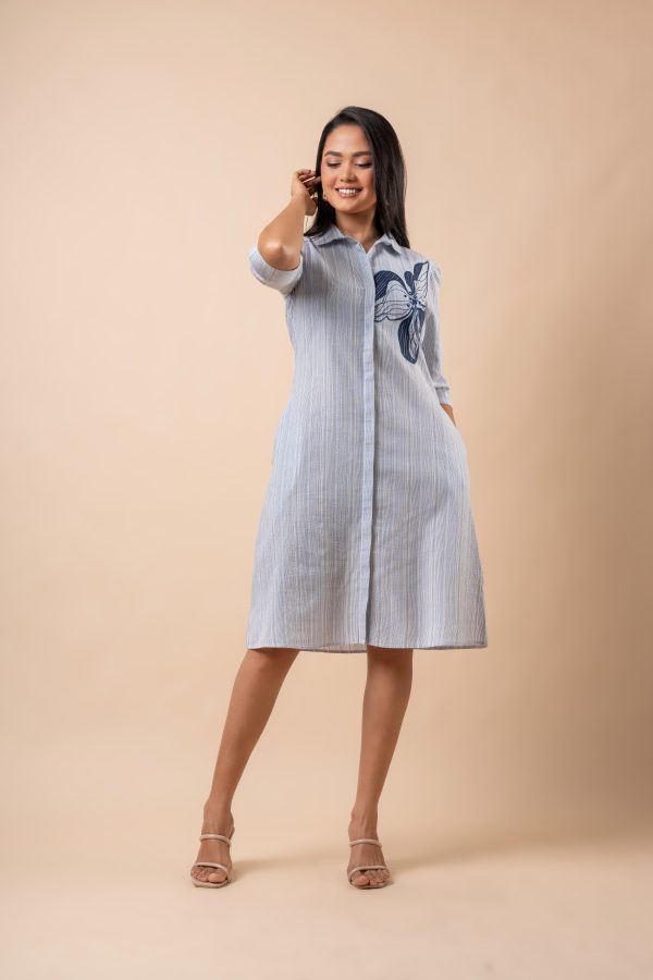 Floral Applique and Embellishment Detail Short Shirt Dress - Image 4