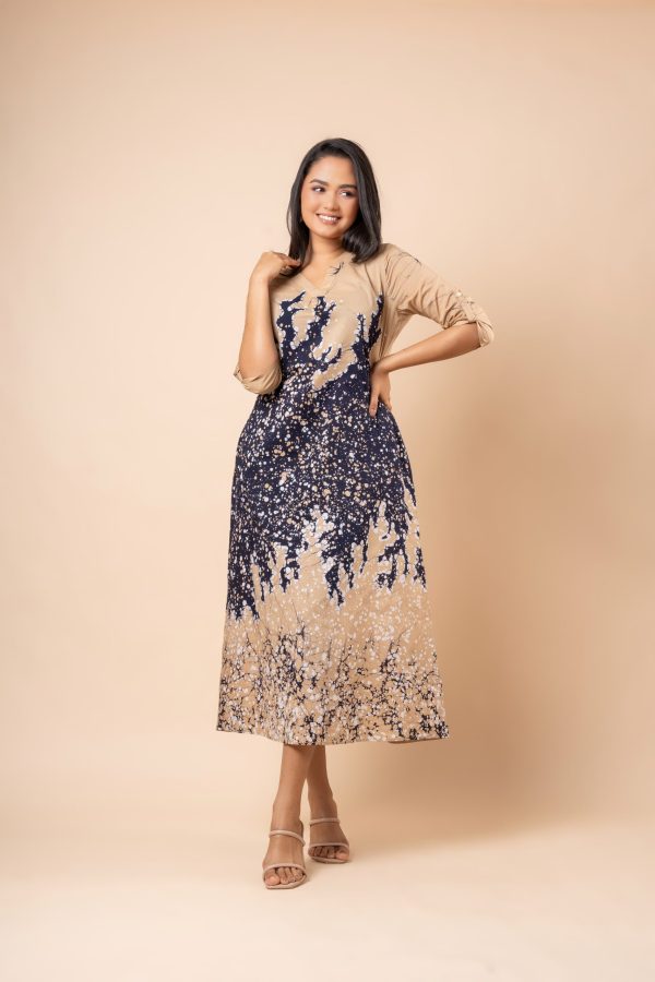 Splatter Patterned Batik Maxi Dress - Image 3