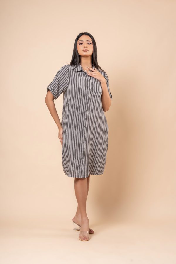Stripe Patterned Short Shirt Dress - Image 4