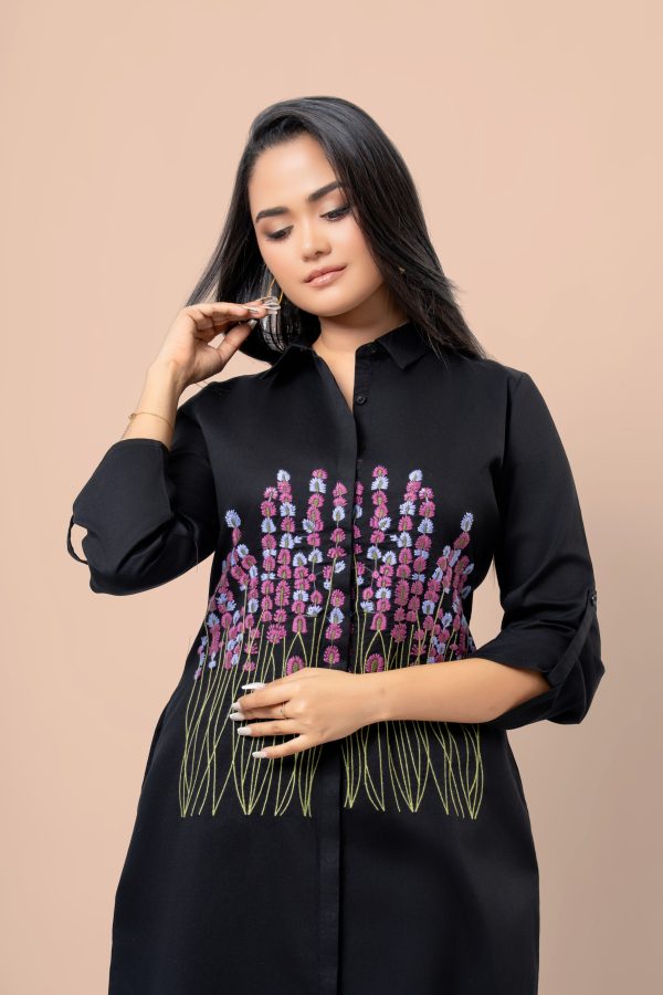 Floral Embroidery Detailed Short Shirt Dress - Image 2