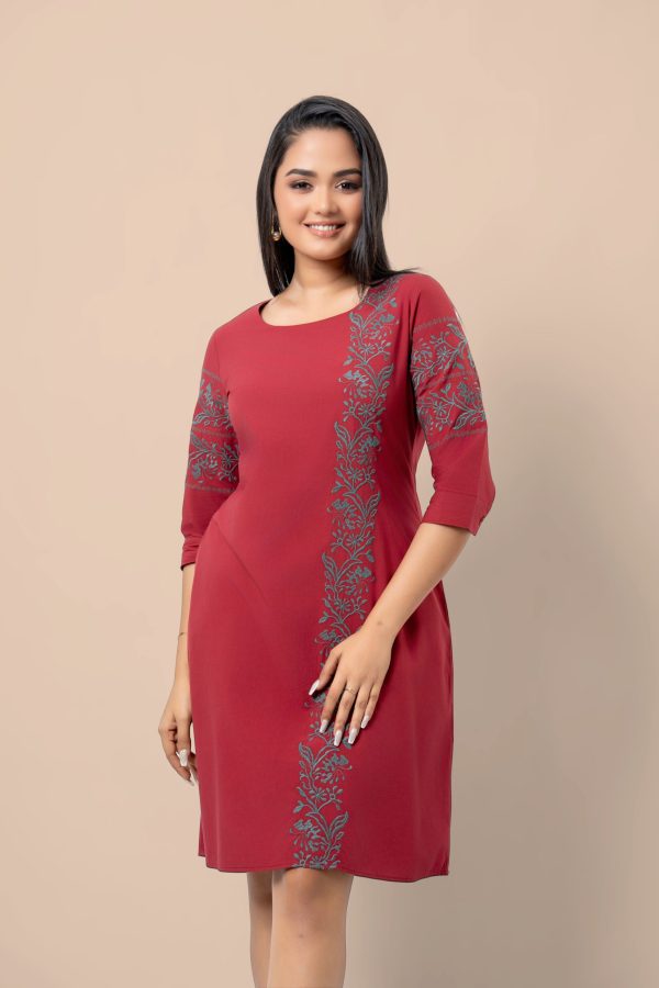 Floral Embroidery Detail Short Dress - Image 3