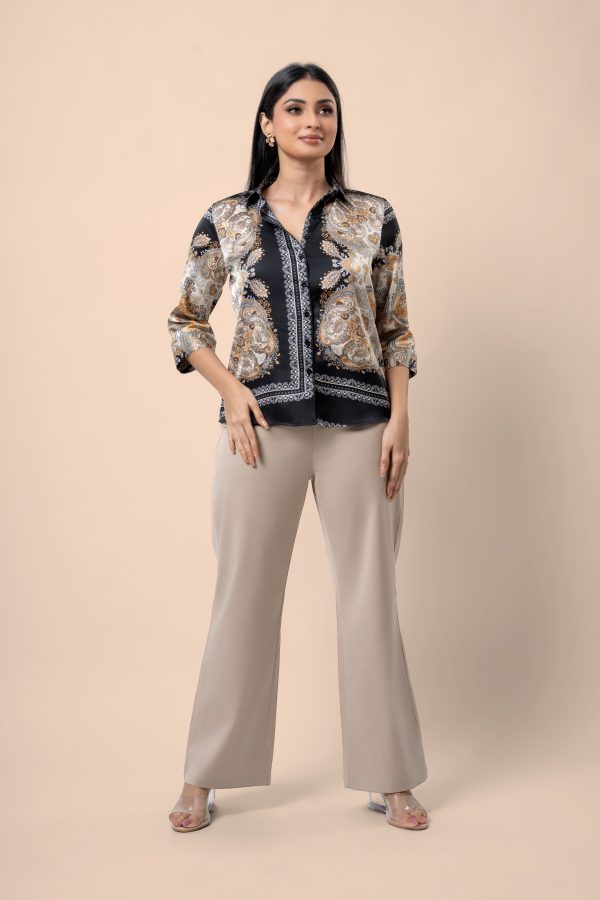 Floral Motif Patterned Short Blouse - Image 4