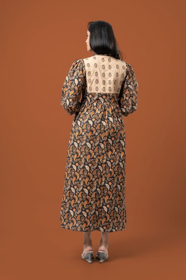 Two Tone Embroidered Maxi Dress - Image 5