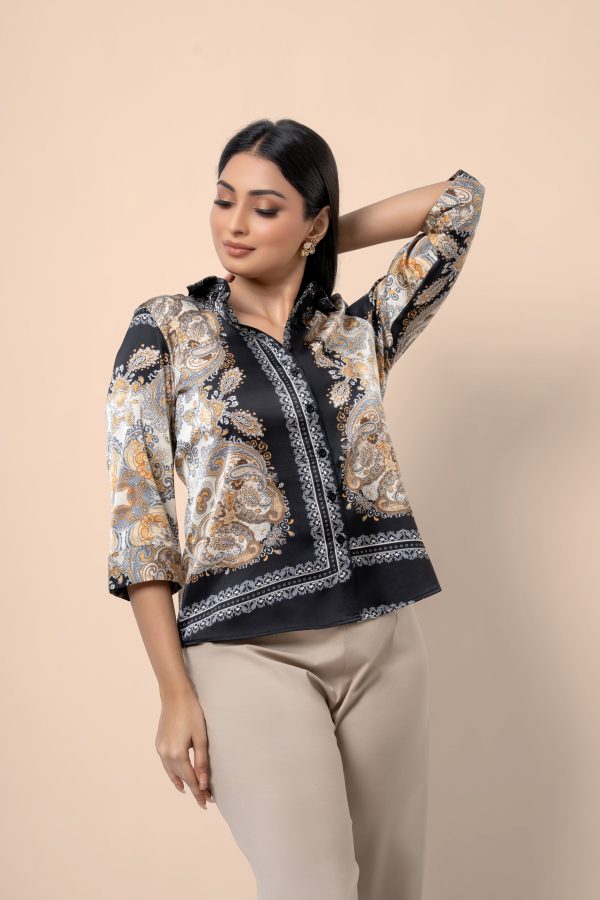 Floral Motif Patterned Short Blouse - Image 2