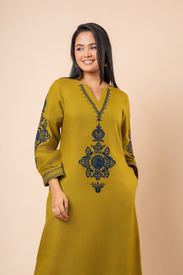 Embellishment Detail Embroidered Midi Dress - Image 2