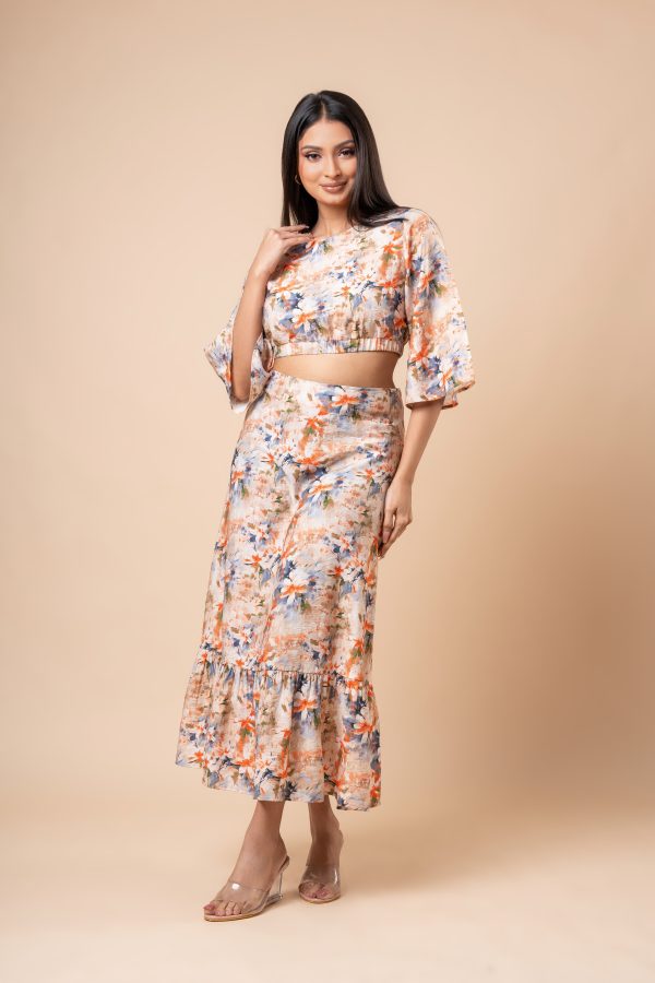 Watercolour Floral Patterned Crop Top and Skirt Set - Image 4