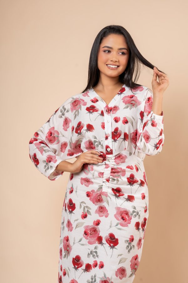 Rose Patterned Front Ruching Detail Midi Dress - Image 3