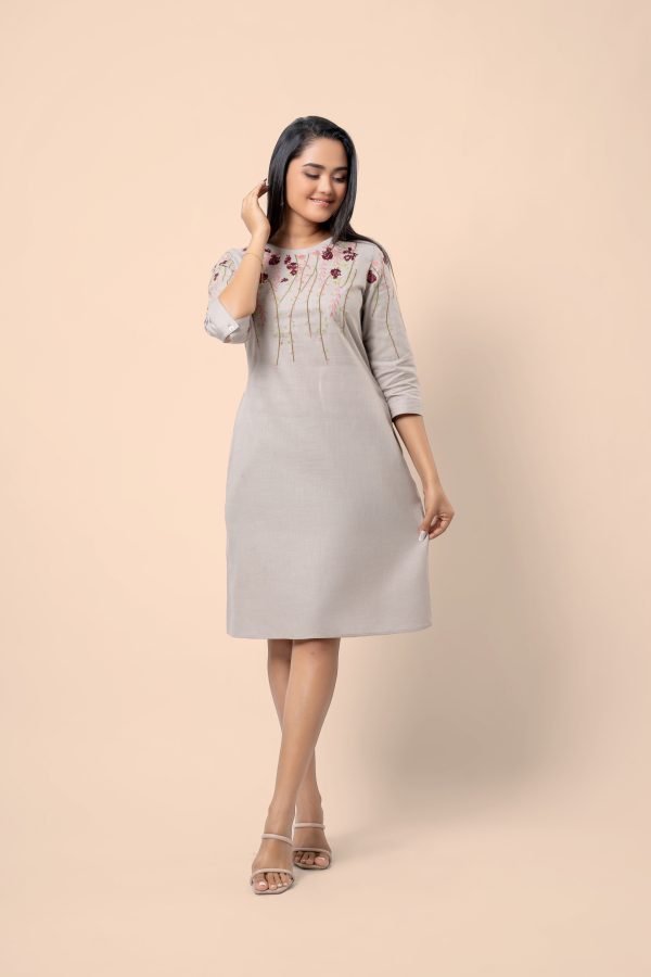 Floral Embroidery Detail Short Dress - Image 6