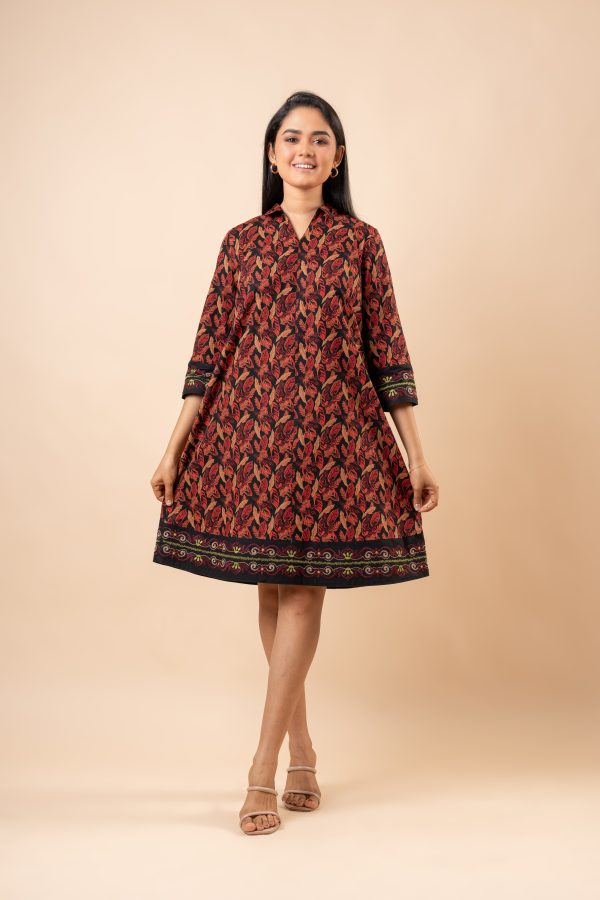Contrast Embroidery Detail Collared Short Dress - Image 3