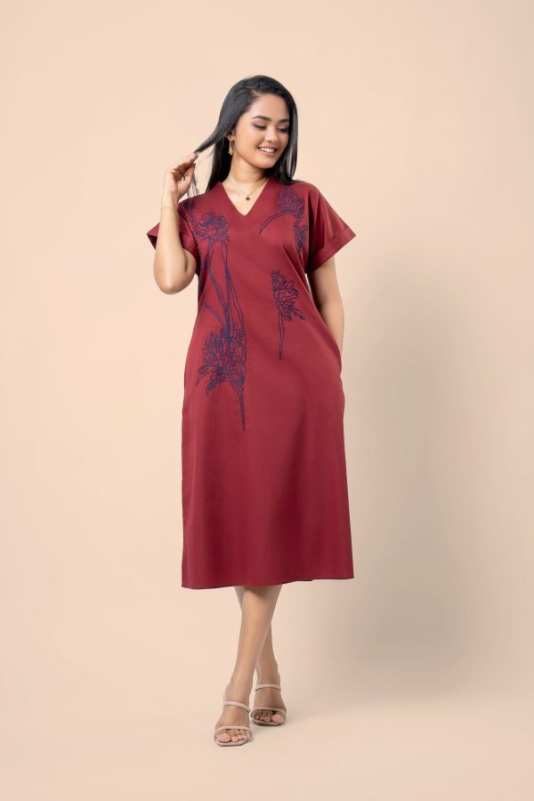 Embroidered Maggie Sleeve High Collar Midi Dress - Image 5