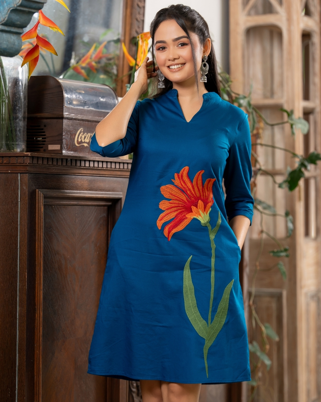 Floral Embroidery Detail Chinese Collared Short Dress