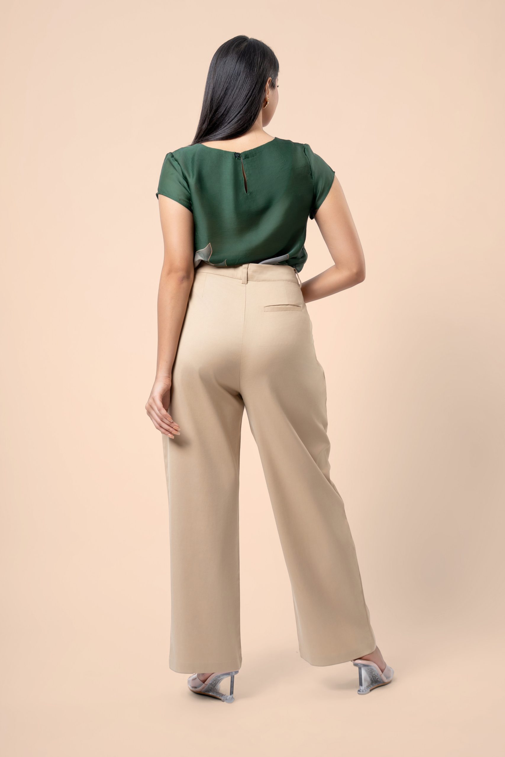 Pleat Detail Straight Leg Pants - Image 4