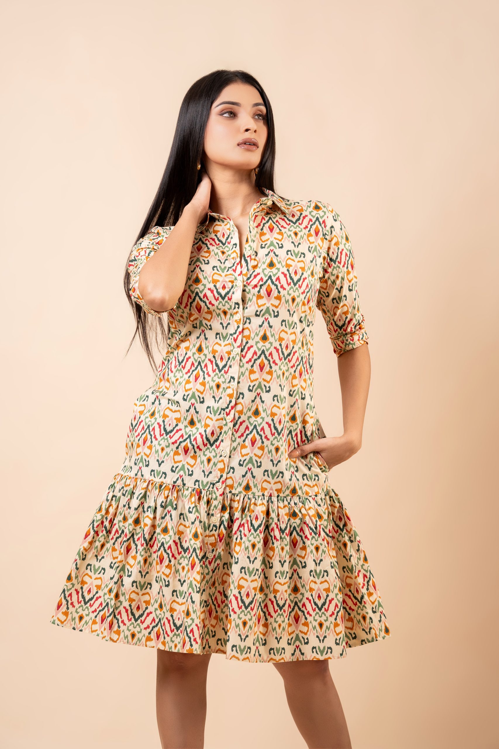 Abstract Patterned Tiered Short Shirt Dress - Image 4
