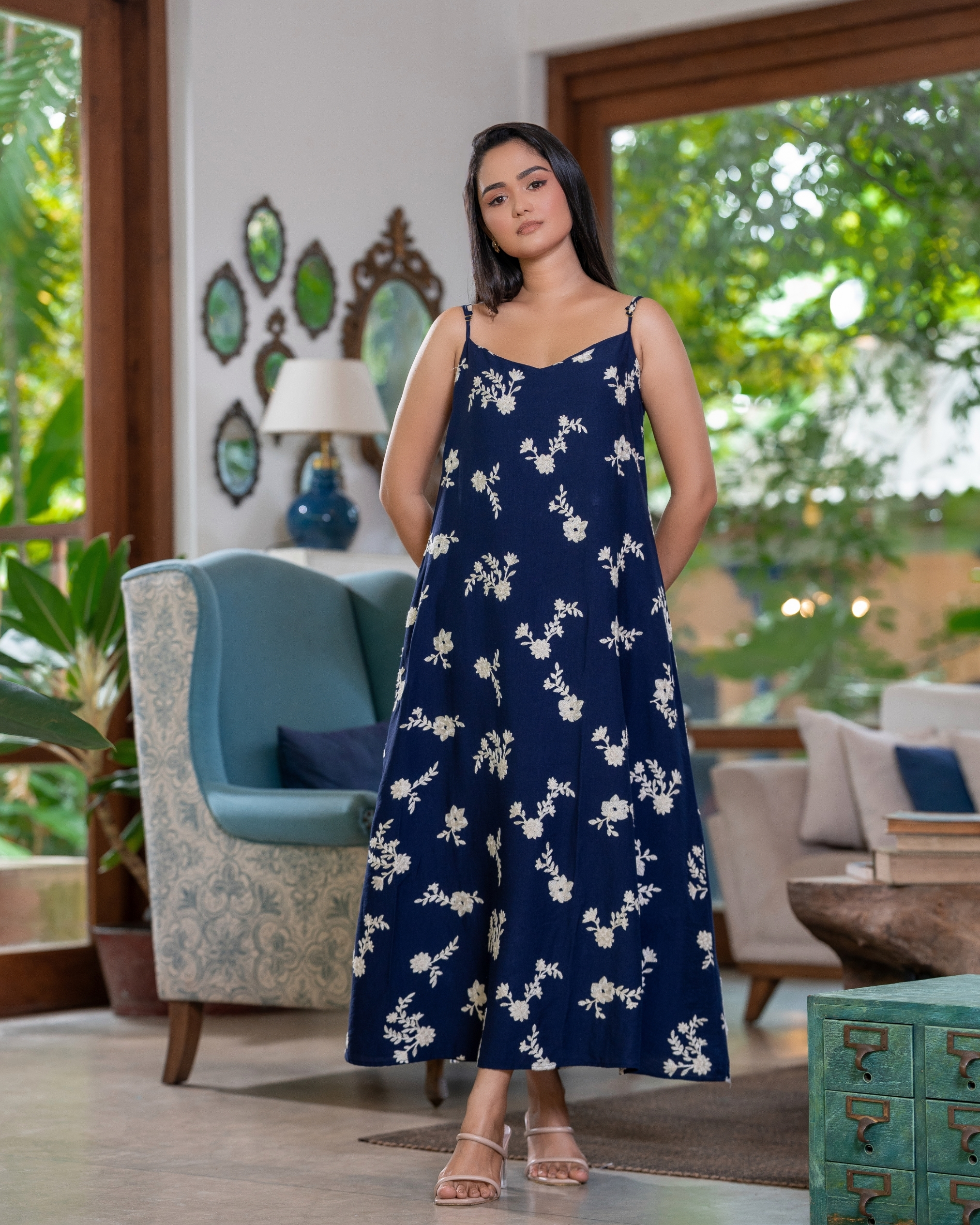 Embroidered Strappy Maxi Dress - Image 3