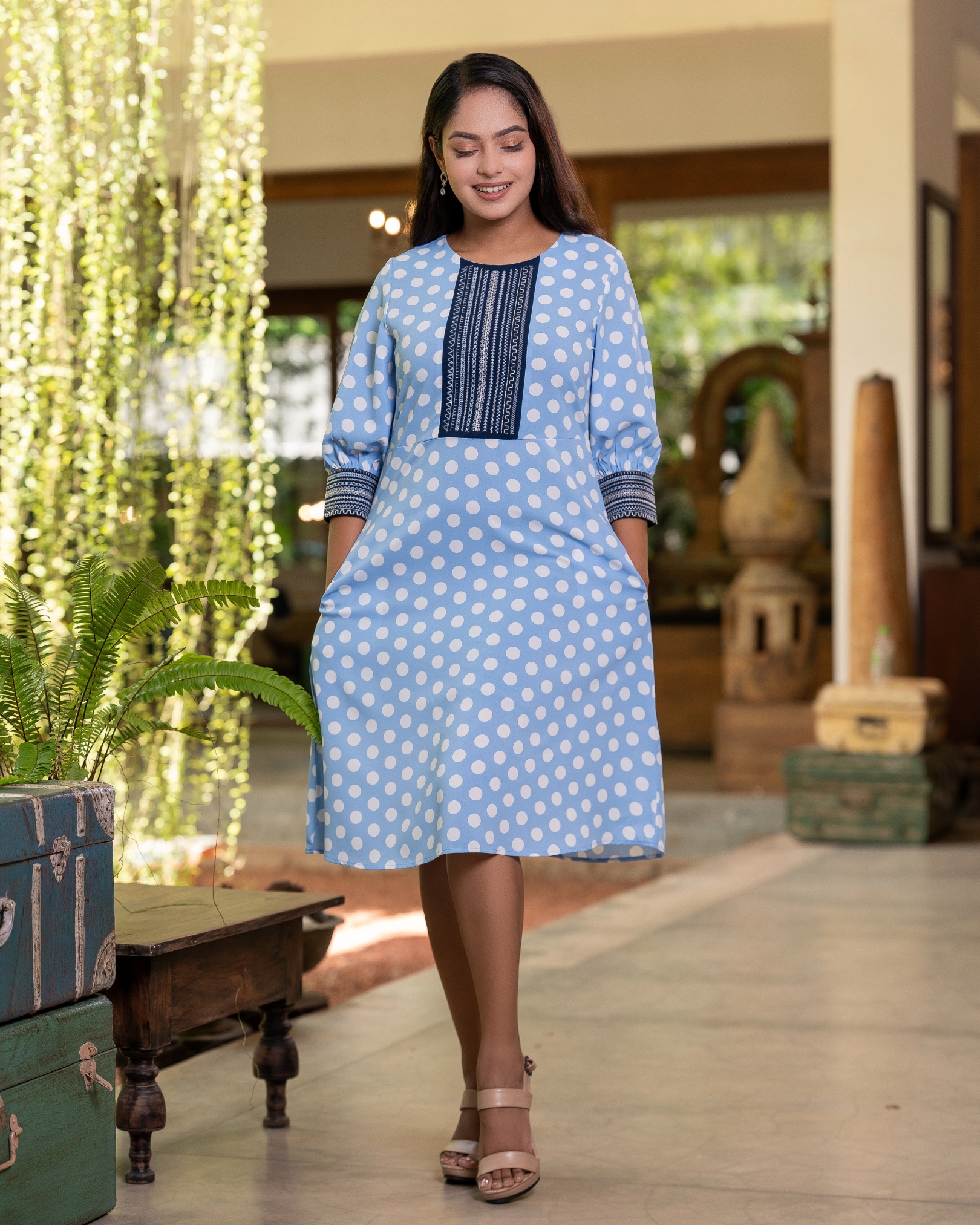 Polka Dot Patterned Embroidery Detail Short Dress - Image 7