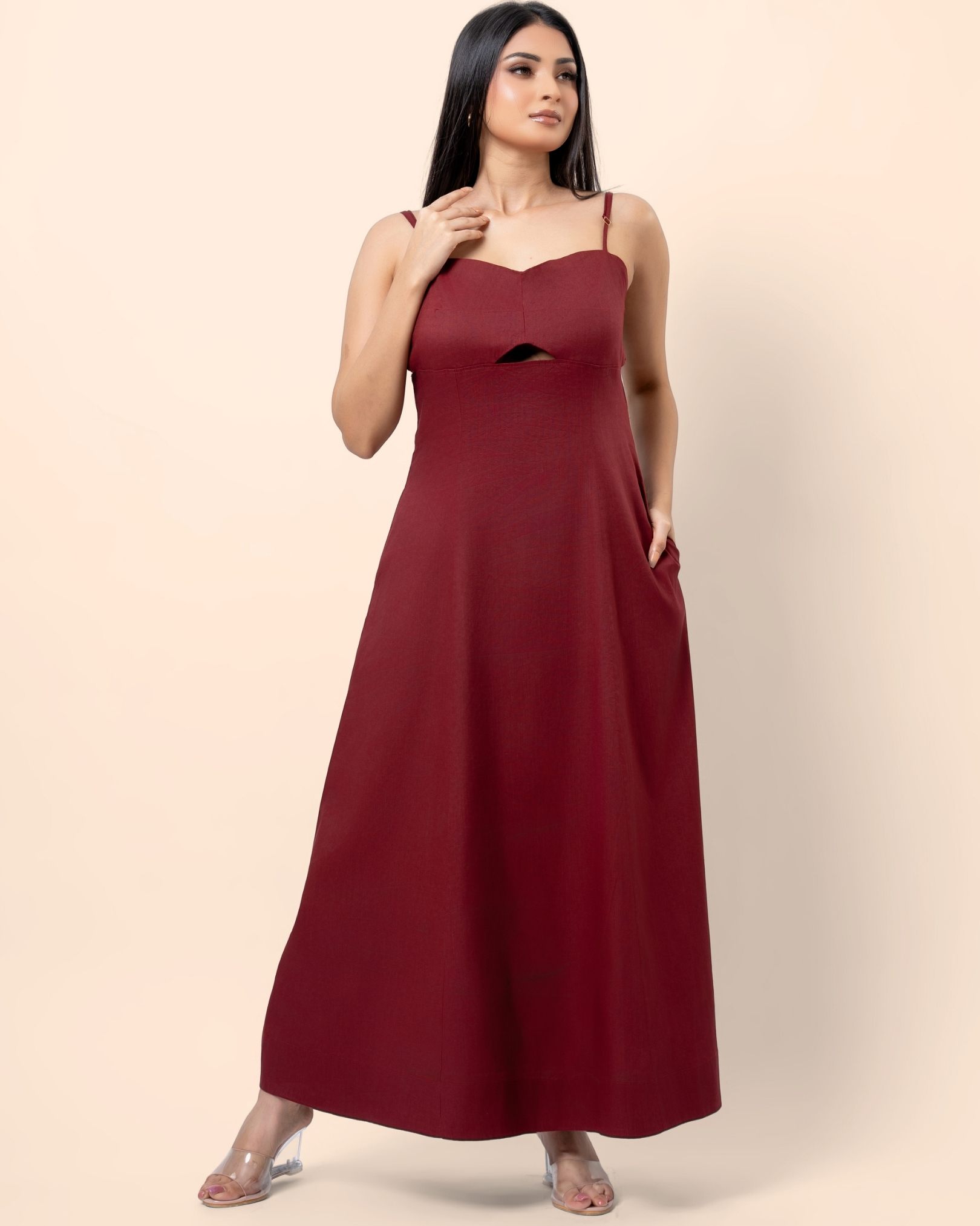 Front Cutout Detail Strappy Maxi Dress - Image 4