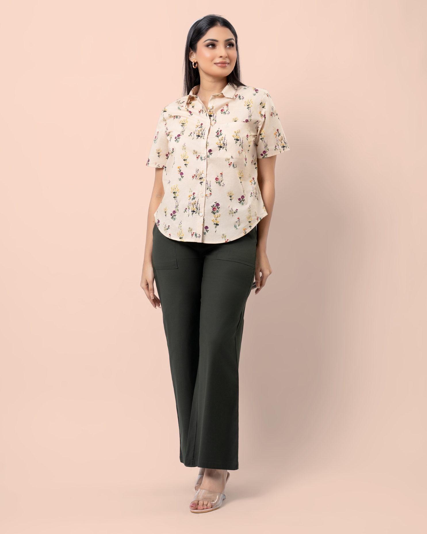Floral Printed Shirt with Pocket Detail - Image 5