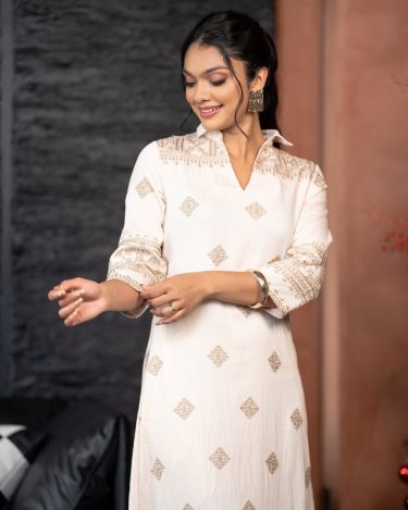 Metallic Embroidery Detail Collared Maxi Dress